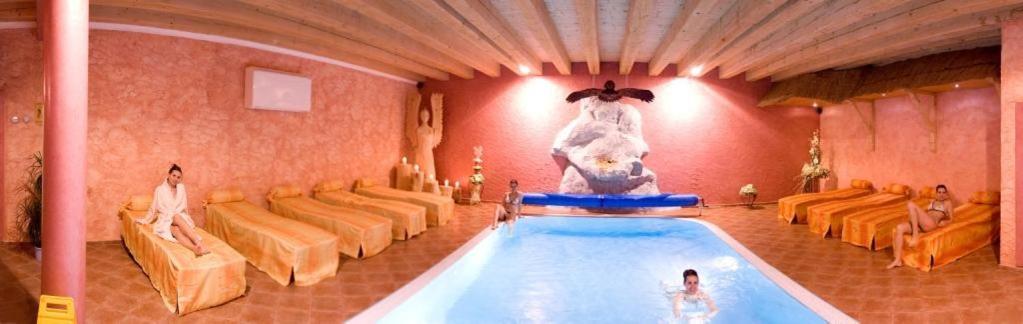 Wellness Hotel Bahenec Eksteriør bilde